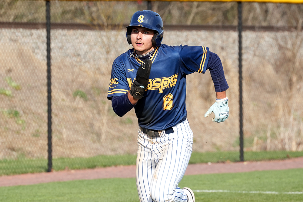 Emory & Henry Baseball Drops A Pair To No. 1 Catawba To Wrap Up Season