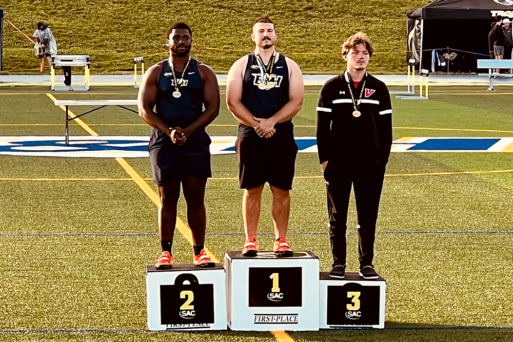 Emory & Henry Men&rsquo;s Outdoor Track & Field Sits Third After Day One Of SAC Championships