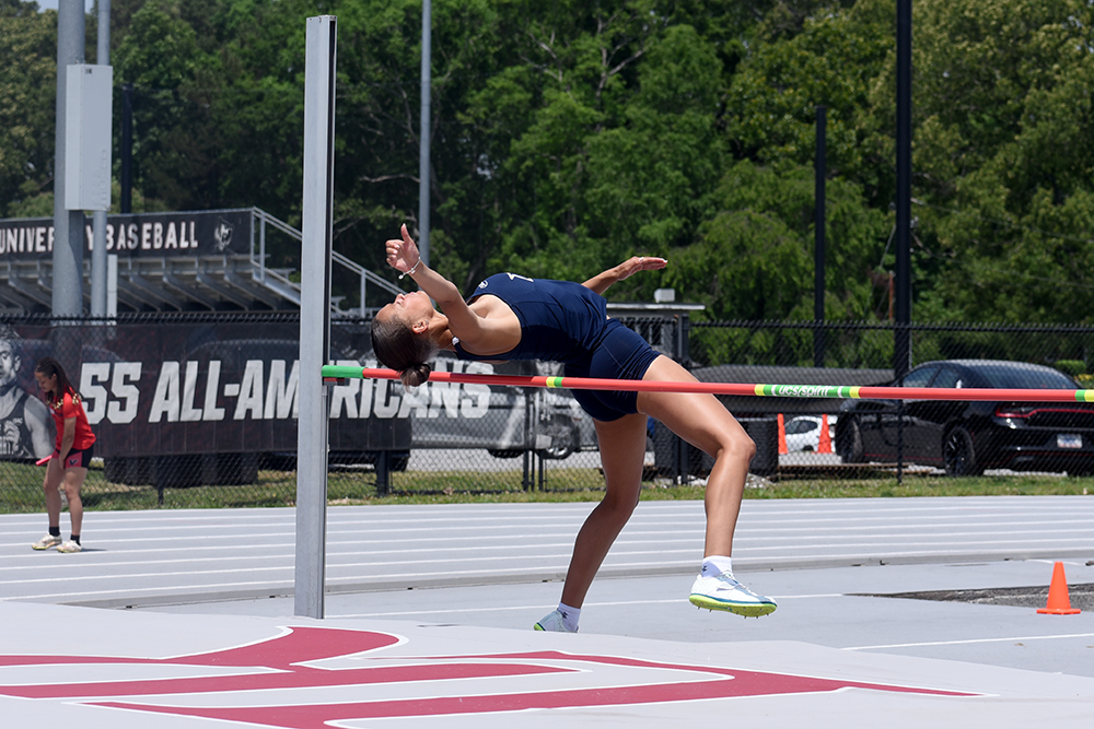 Emory & Henry Women&rsquo;s Outdoor Track & Field Takes Second At Blue & Gold Invitational